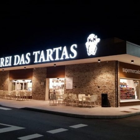mobiliario cafeteria restaurante o rei das tartas (12)